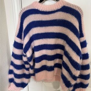 Missguided striped fuzzy pullover sweater with crewneck pink and blue large